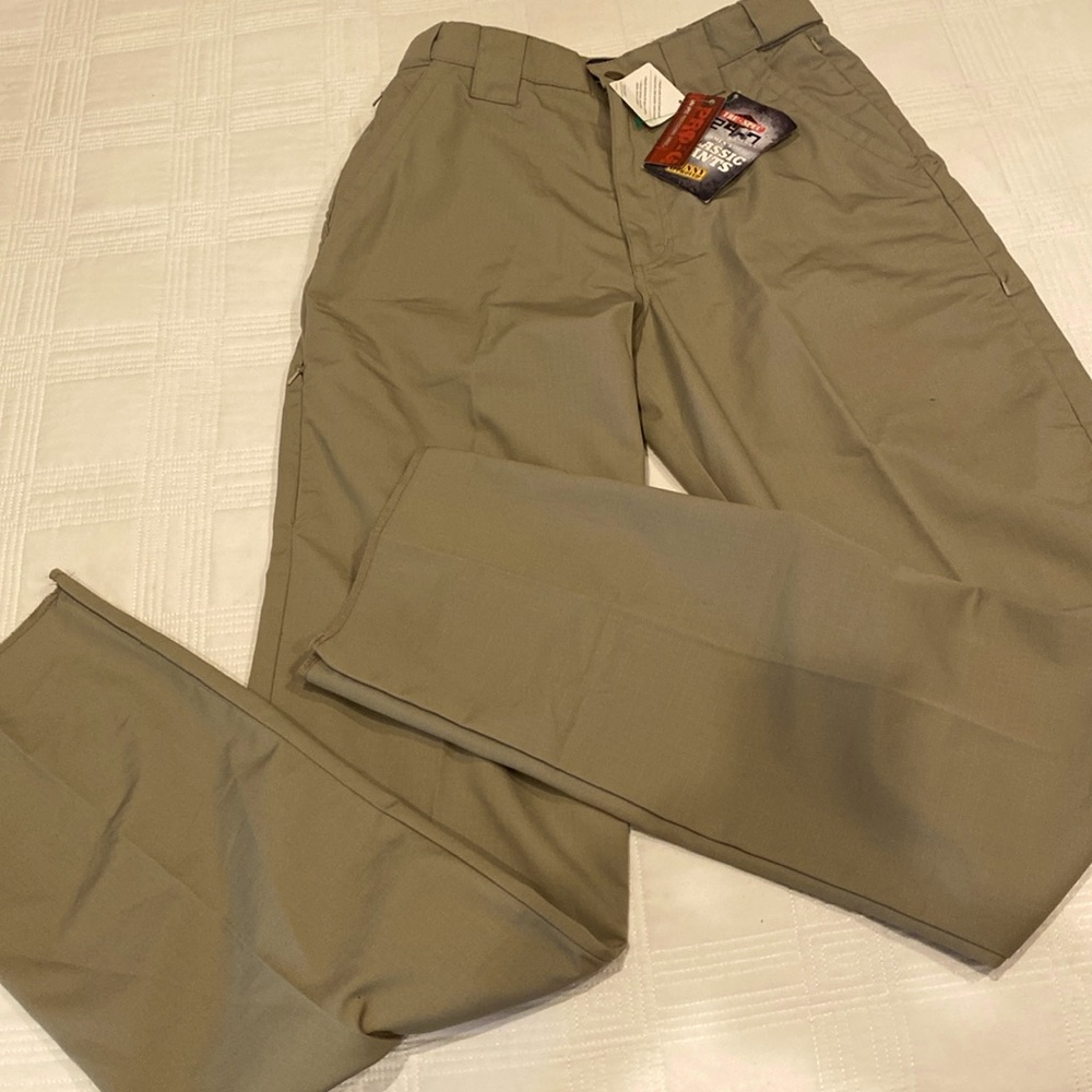 TRU-SPEC 24 7 series Men’s classic Teflon pants  size 30 - length long